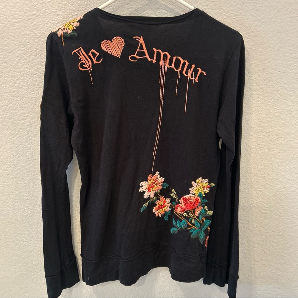 Johnny Was LA Black Long Sleeve Embroidered Shirt Top Floral Logo Amour Heart M - Picture 3 of 14